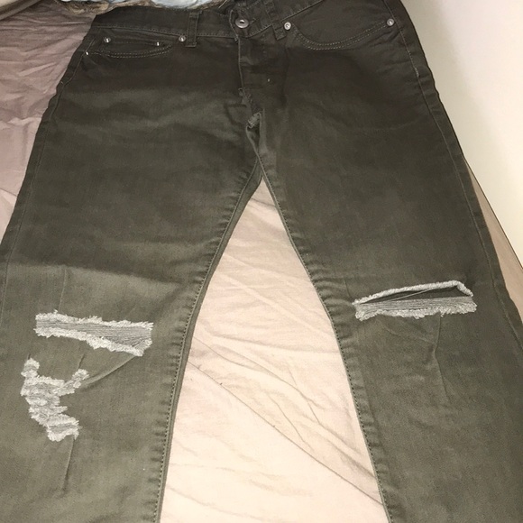Jeans - Picture 2 of 3